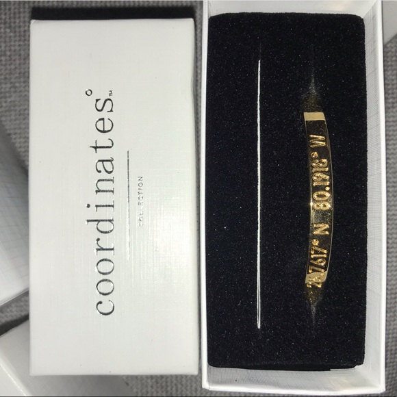 Miami Coordinates Collection Legend Bangle Gold - Picture 7 of 8